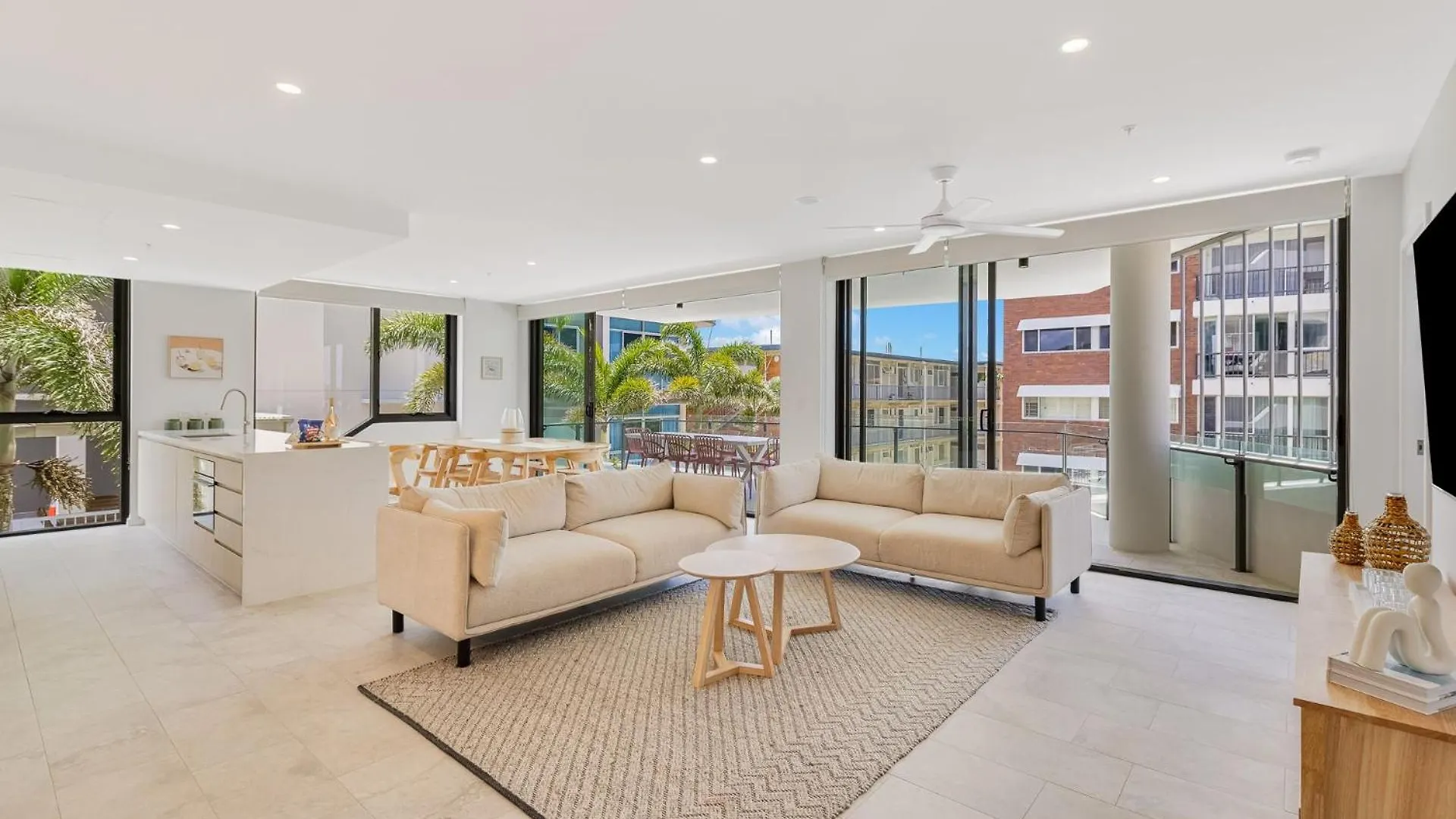 Sol Apartments Unit 602 Gold Coast